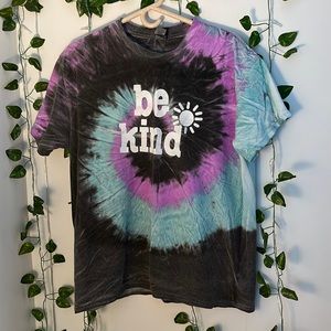 Tye dye be kind shirt